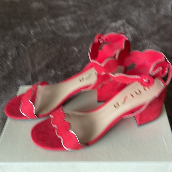 Unisa Ankle StrapOpen Toe Sandals in Red for any occasion, Size 7,5, perfect fit - Picture 2 of 7